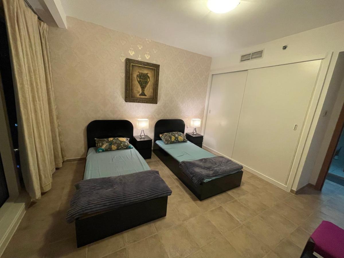 Hostel Travelers Backpackers Dubaj Exteriér fotografie