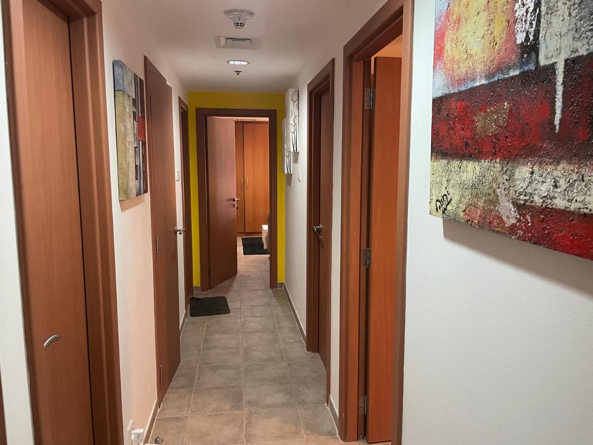 Hostel Travelers Backpackers Dubaj Exteriér fotografie
