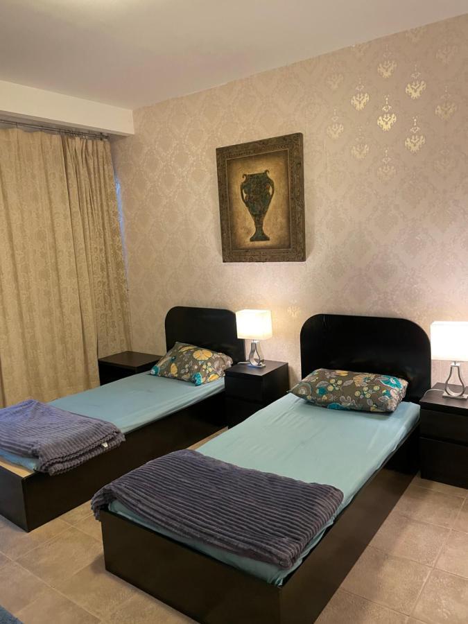 Hostel Travelers Backpackers Dubaj Exteriér fotografie