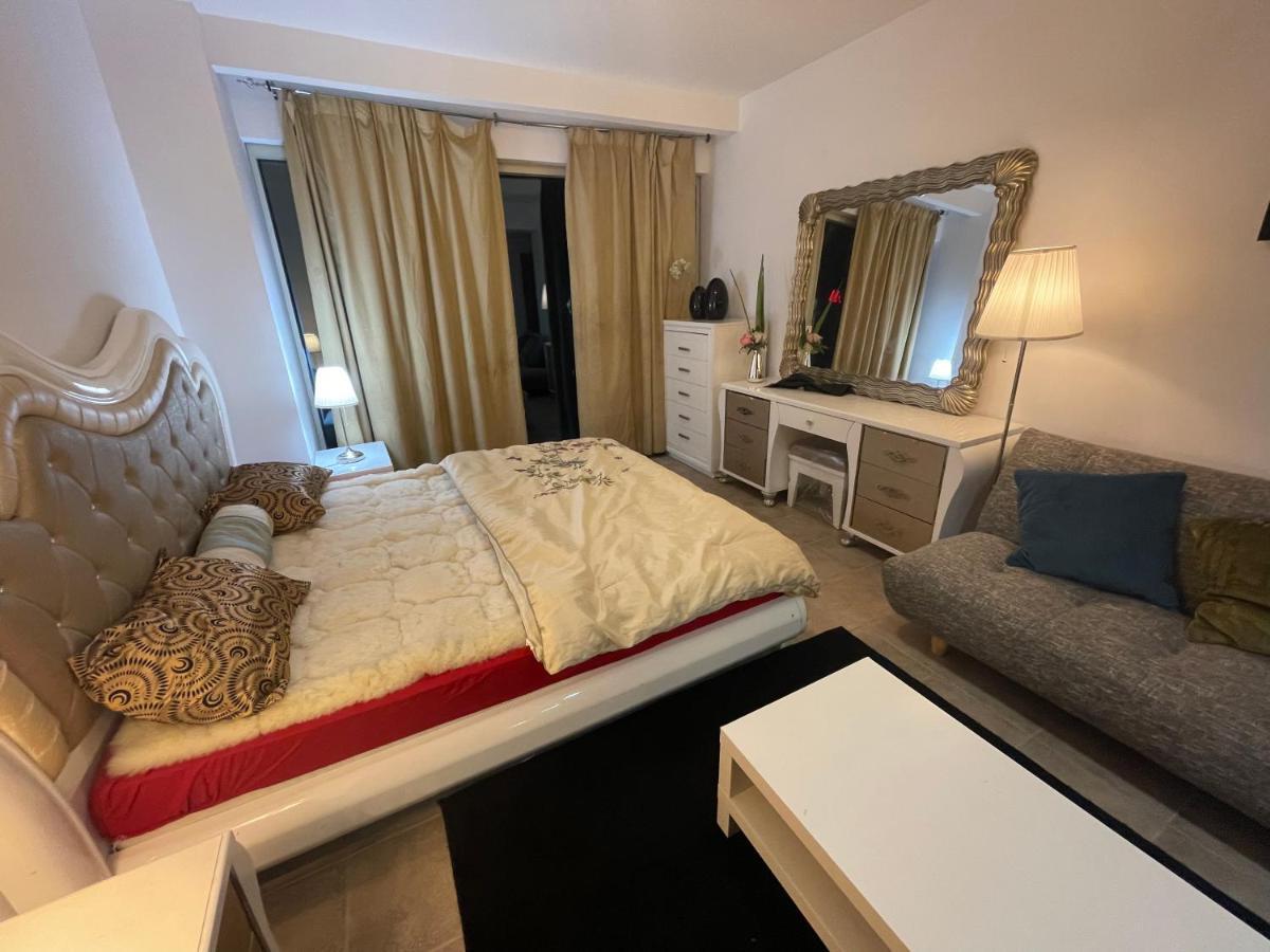 Hostel Travelers Backpackers Dubaj Exteriér fotografie